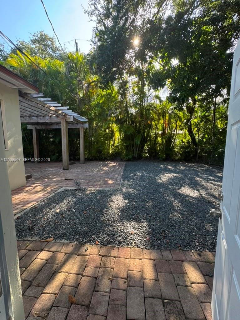 828 Lorca Street — photo 12
