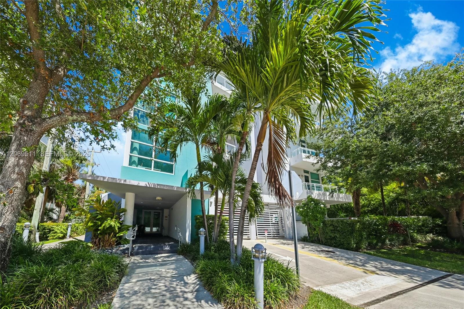 2020 Prairie Avenue 302, Miami Beach, FL 33139 photo 16