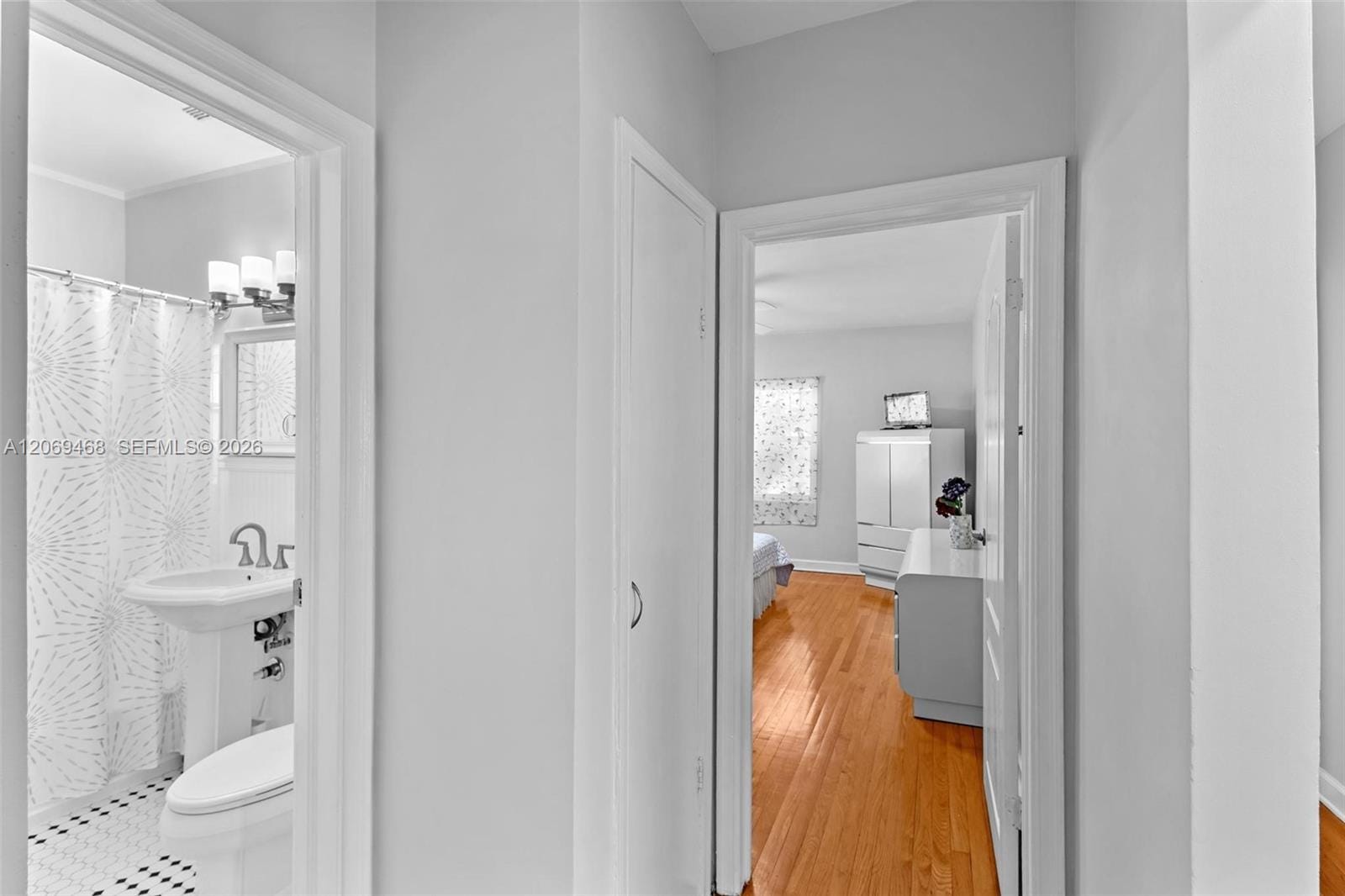2470 SW 23rd Avenue, Miami, FL 33145 photo 22