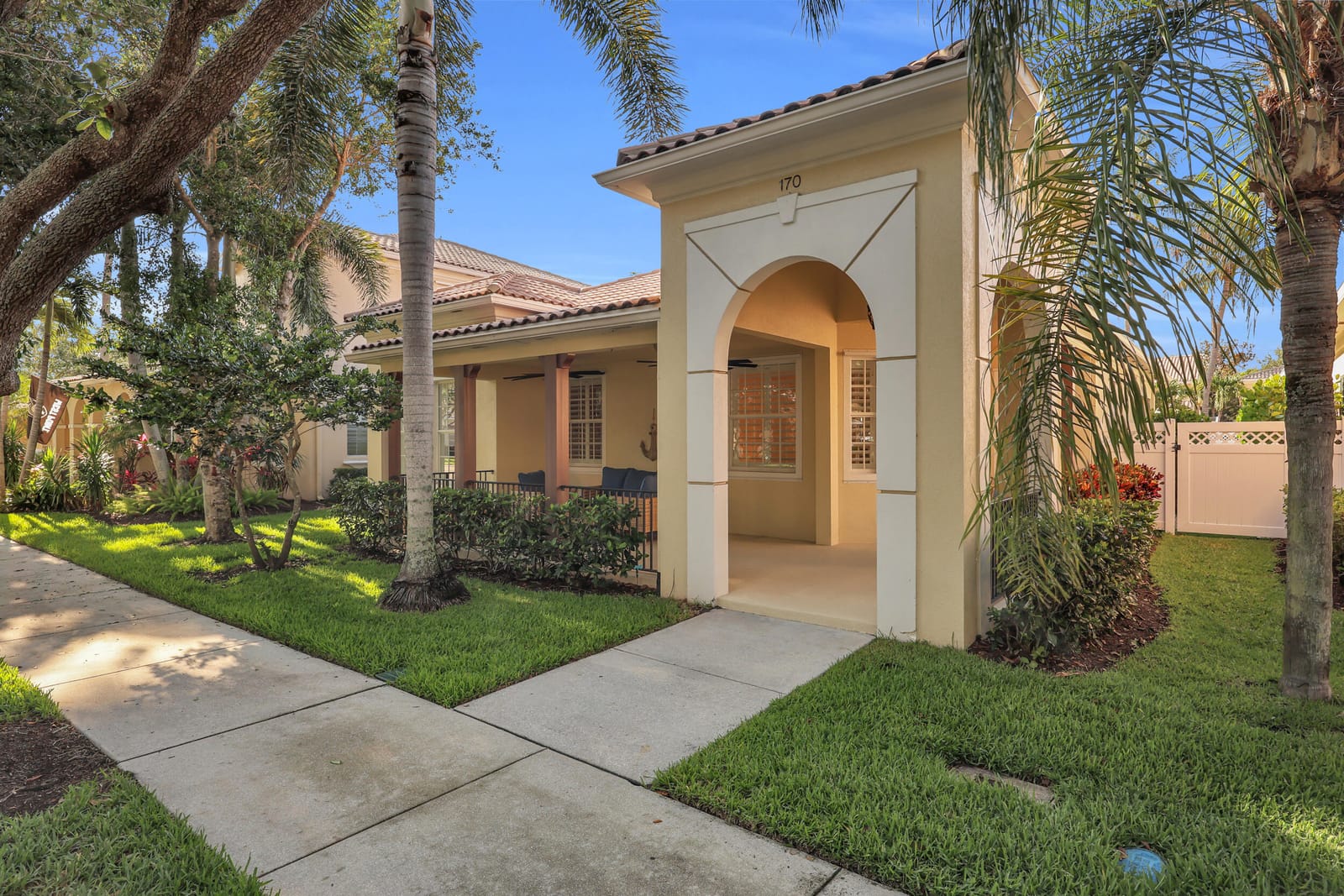 170 San Remo Drive, Jupiter, FL 33458 photo 2