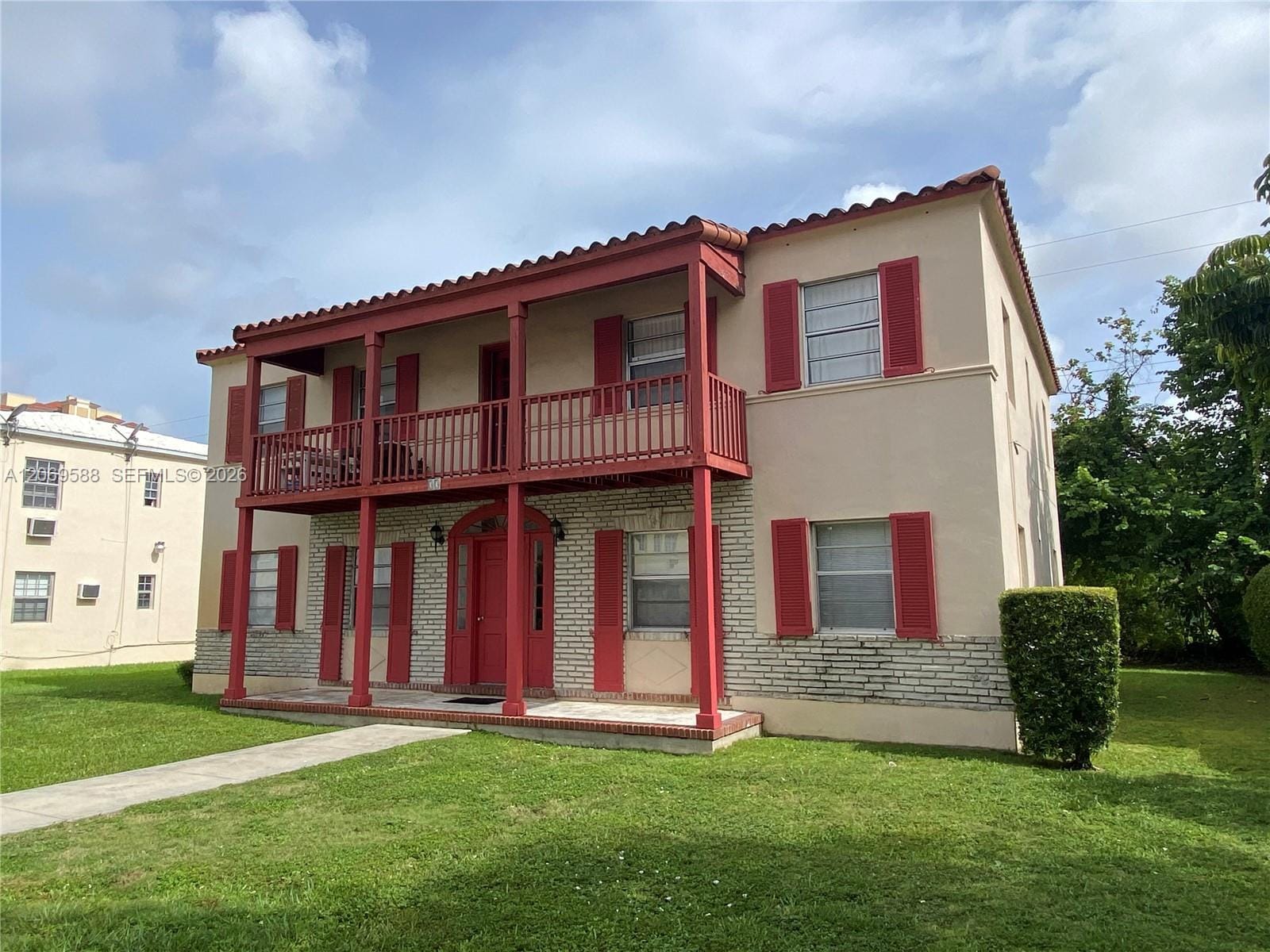 33 Madeira Avenue 3