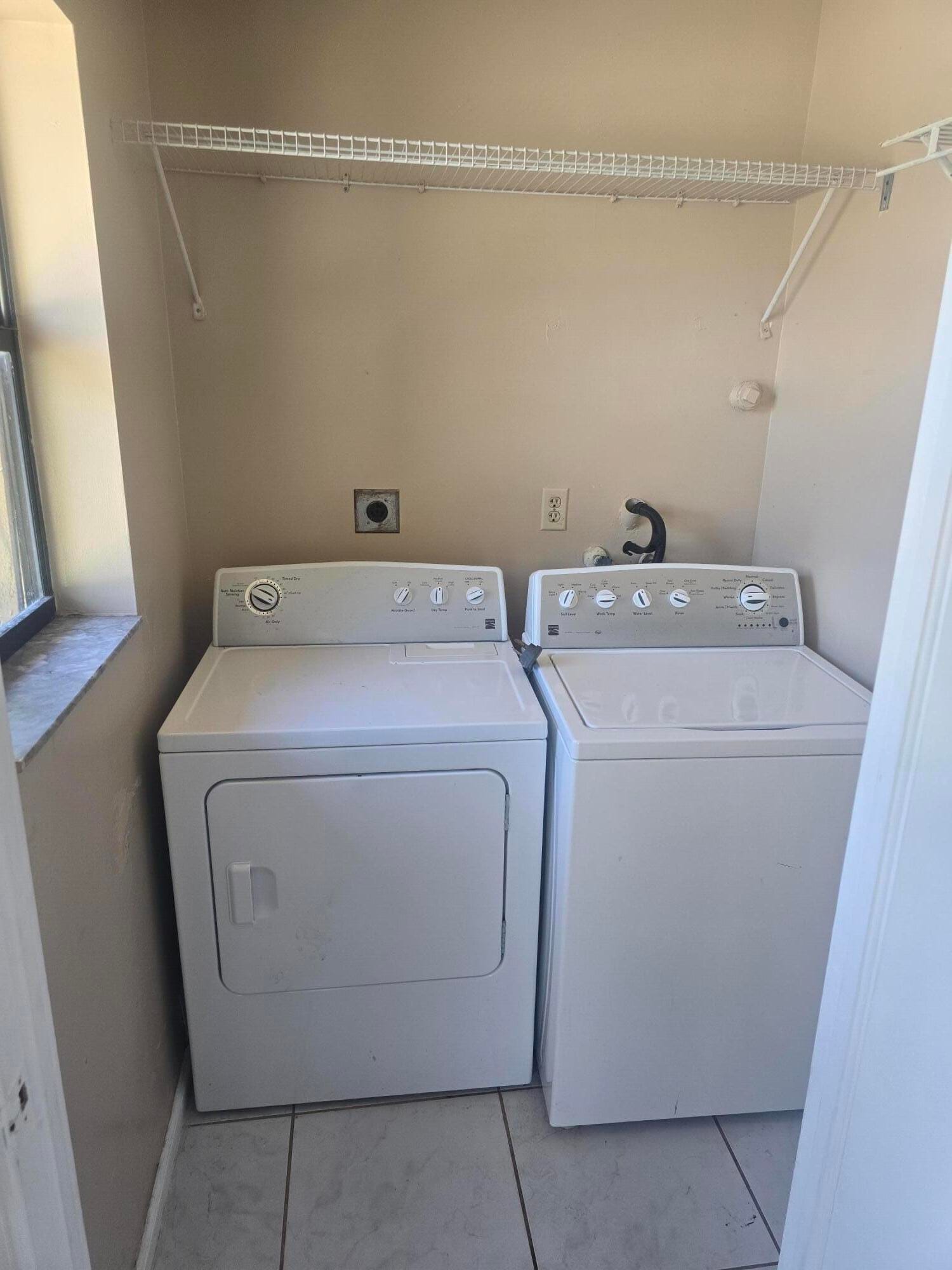 4290 Royal Banyan Way — photo 6