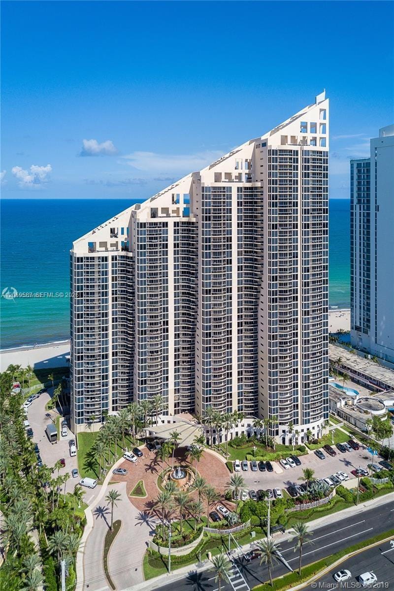 17555 Collins Avenue 3202 — photo 3