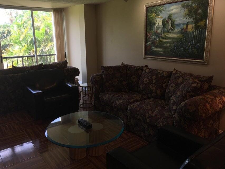 4070 Tivoli Court 202 — photo 4