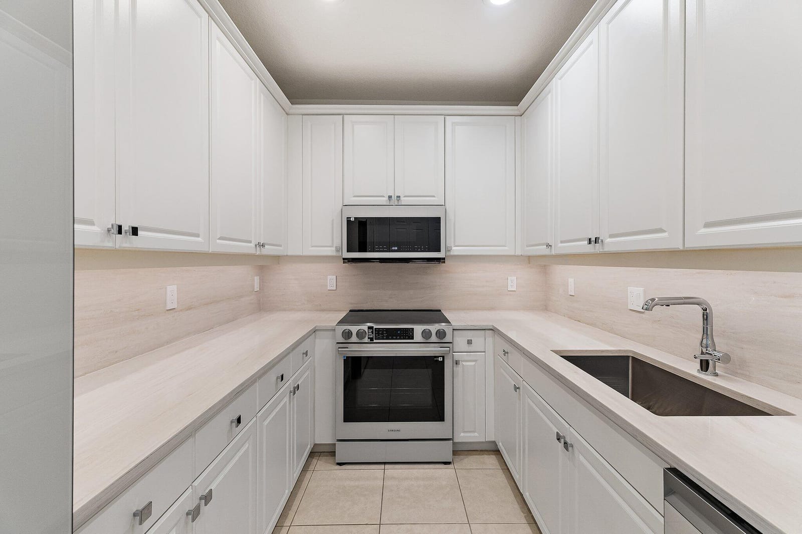 4273 E Main Street — photo 5
