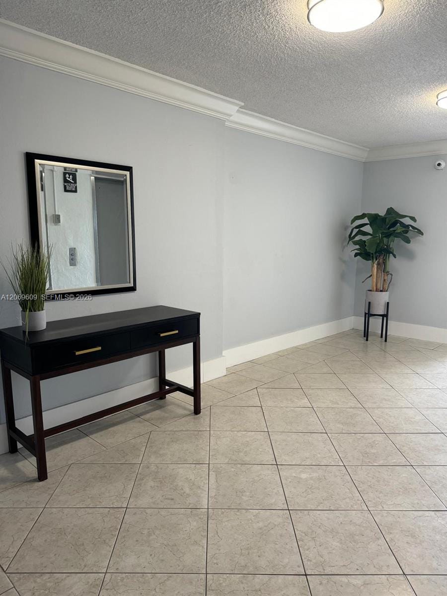 2020 NE 135th Street 609 — photo 11