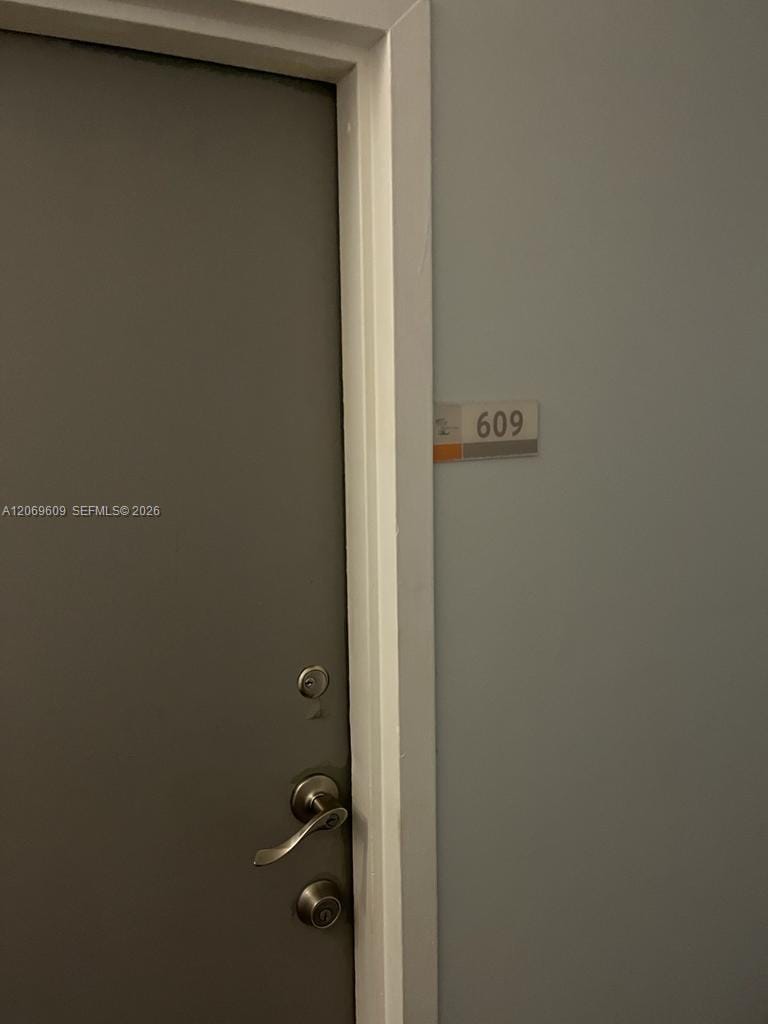2020 NE 135th Street 609 — photo 3