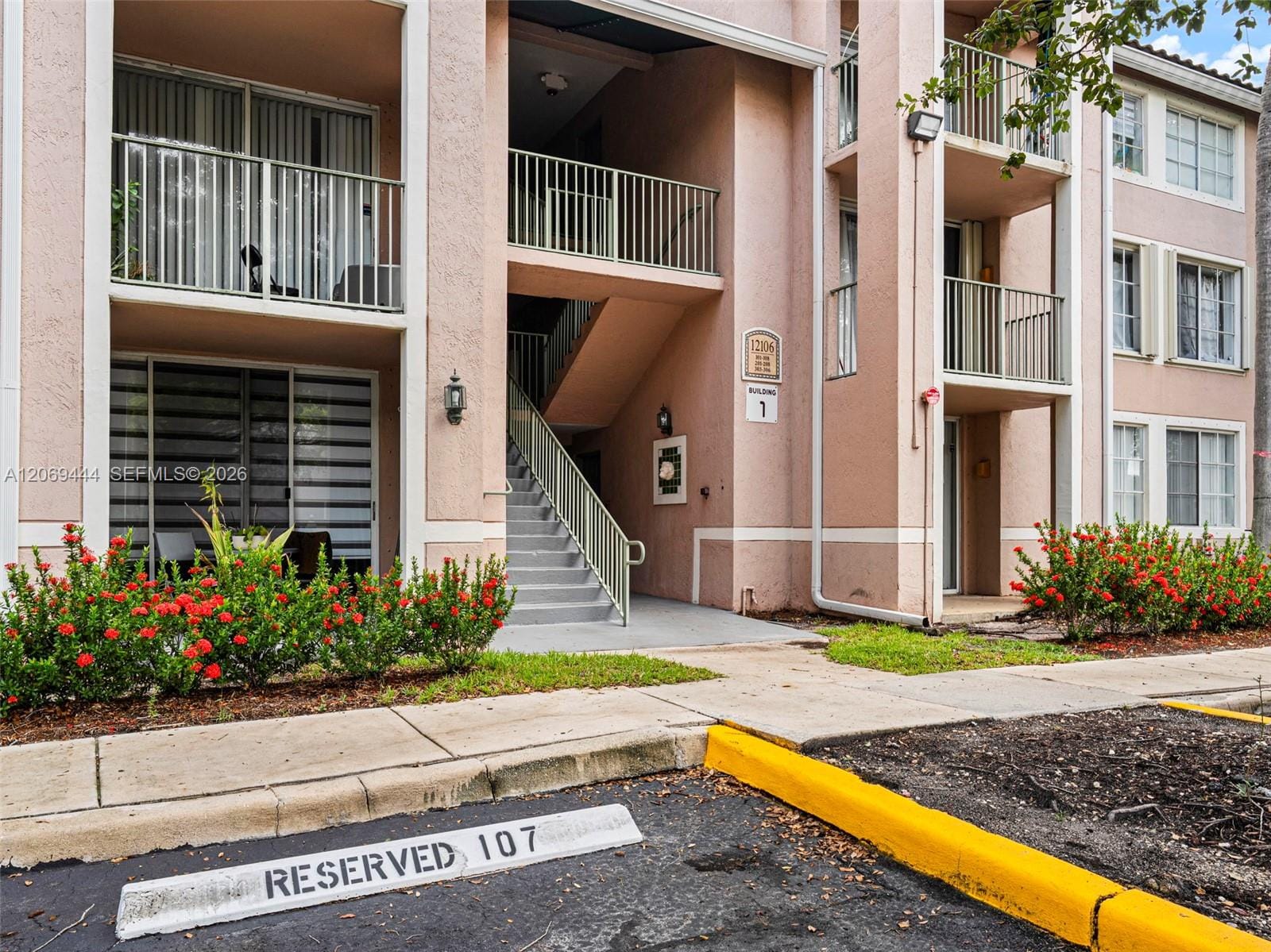 12106 Saint Andrews Place 202 — photo 3