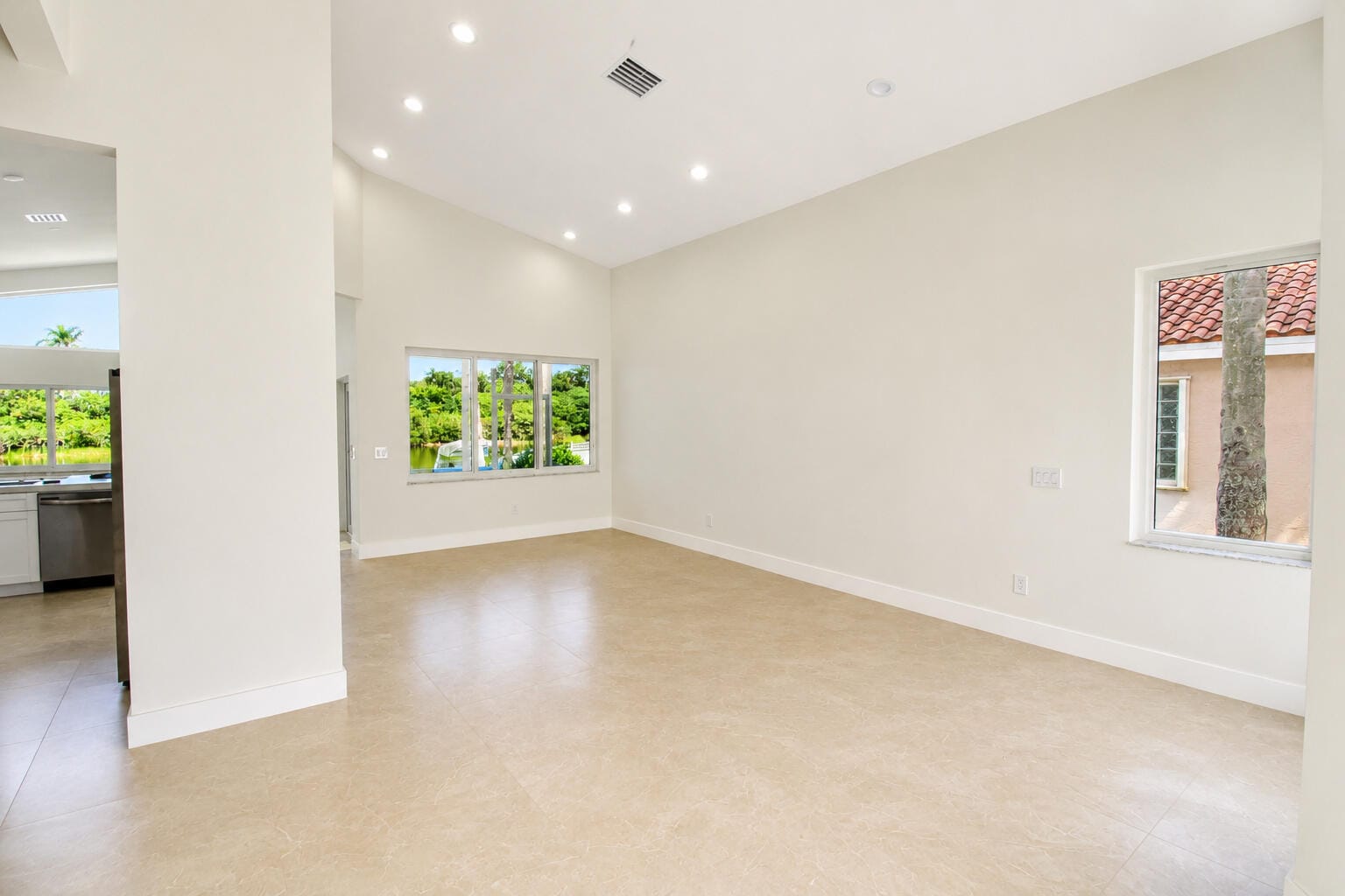 261 SW 178th Way, Pembroke Pines, FL 33029 photo 14