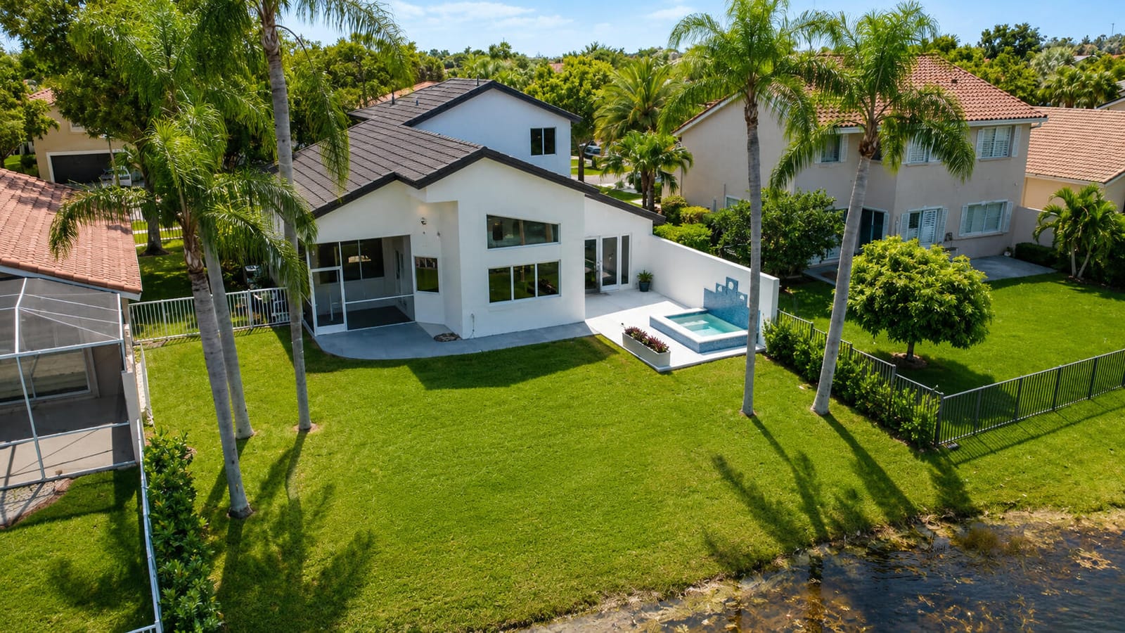 261 SW 178th Way, Pembroke Pines, FL 33029 photo 10