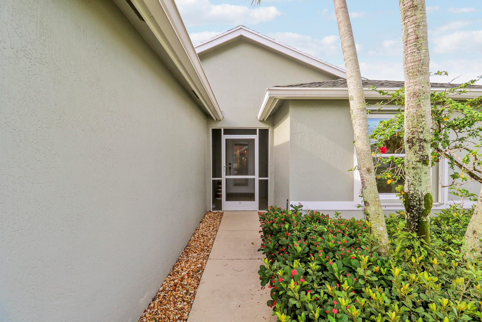 2696 SW MARQUIS Terrace — photo 4