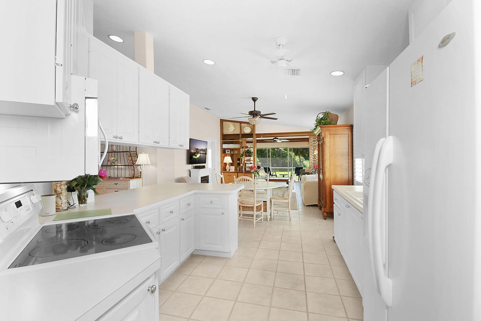 8016 SE Peppercorn Court, Hobe Sound, FL 33455 photo 6