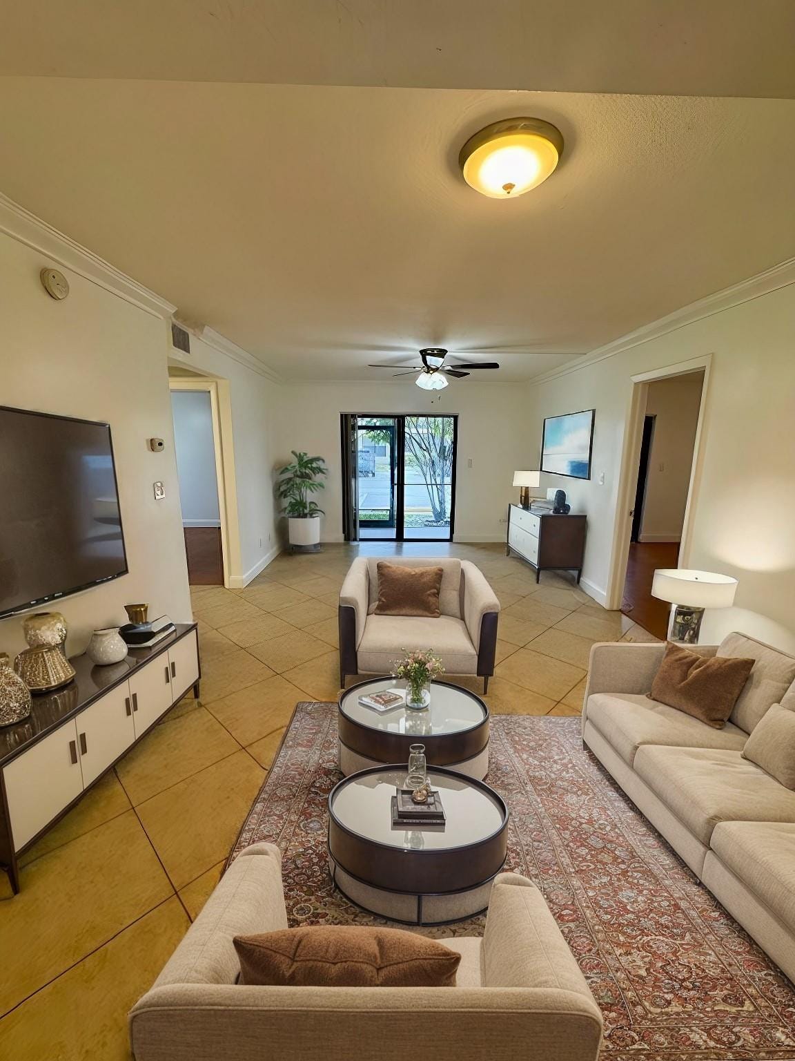 10022 Winding Lake Road 102, Sunrise, FL 33351