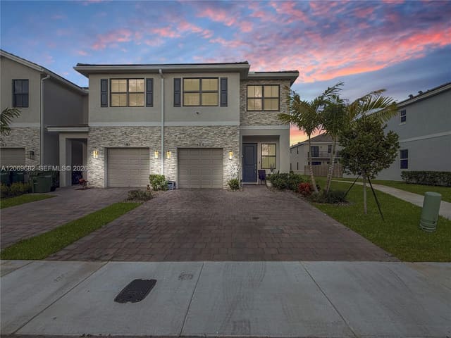 179 NE 13th Circle 179, Homestead, FL 33033