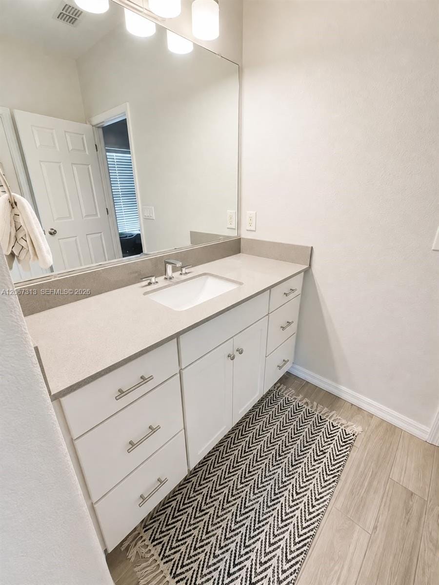 1823 Garvin Street — photo 9