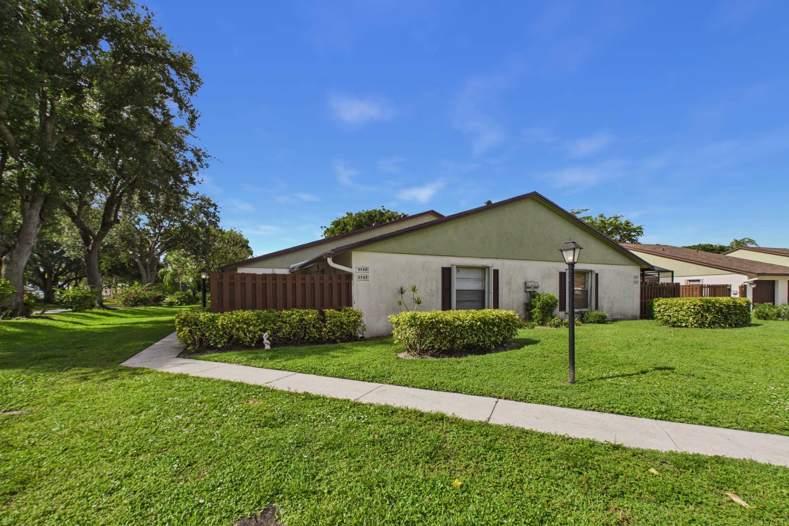 3760 Coco Loba Lane — photo 3