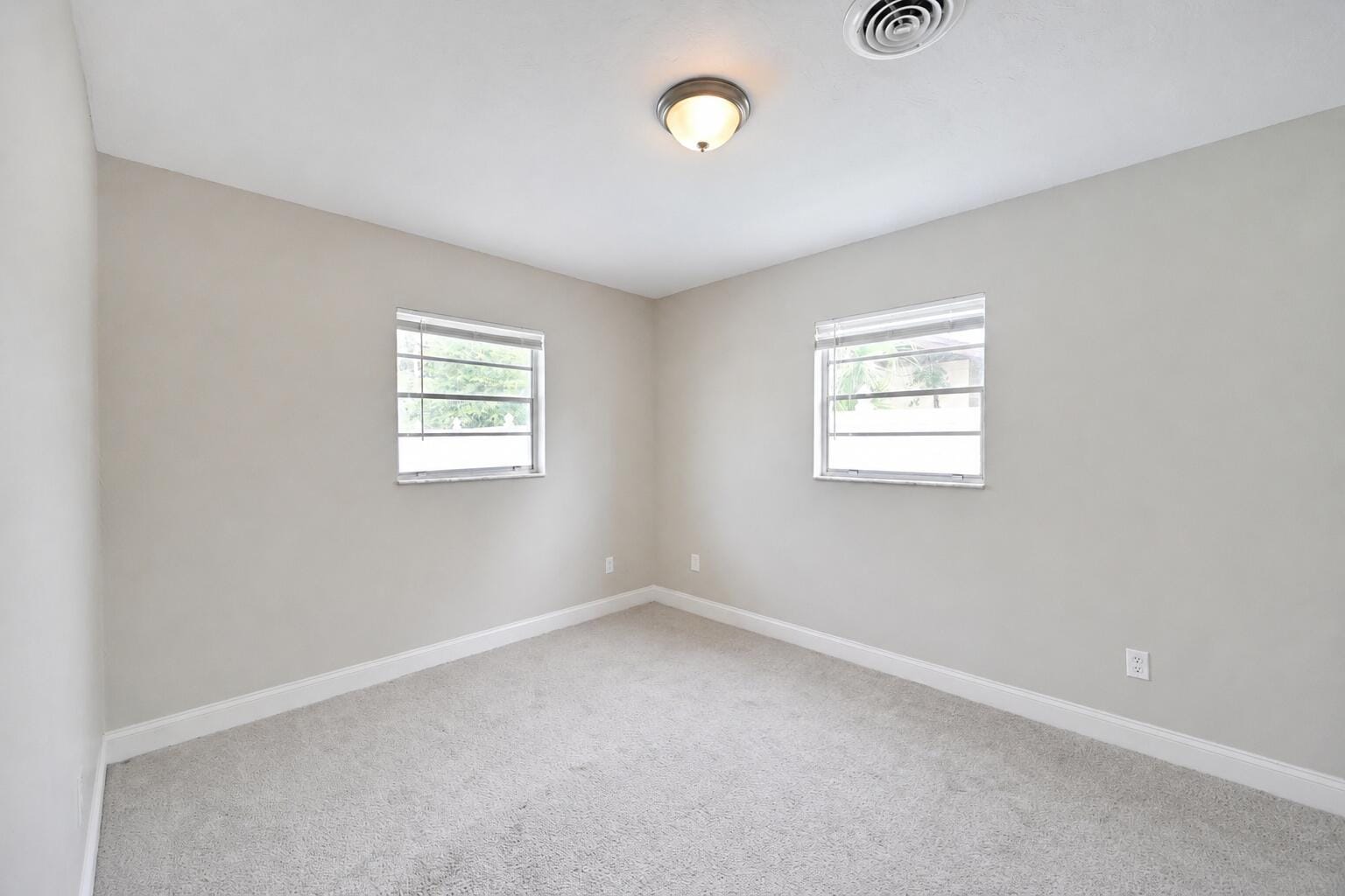 833 PARK MANOR Drive, Orlando, FL 32825 photo 16