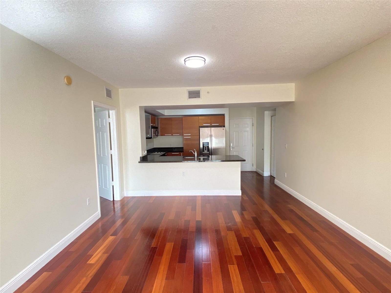 2030 S DOUGLAS Road 403 — photo 3