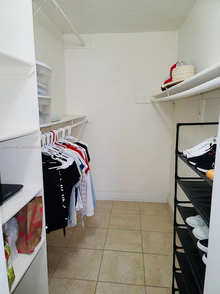 7000 NW 186th Street 4-323, Hialeah, FL 33015 photo 16
