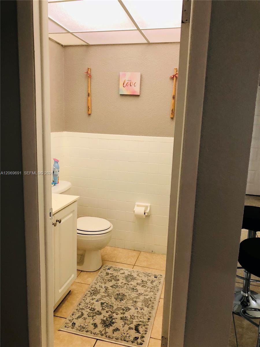 7000 NW 186th Street 4-323, Hialeah, FL 33015 photo 18