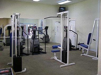 7000 NW 186th Street 4-323, Hialeah, FL 33015 photo 6