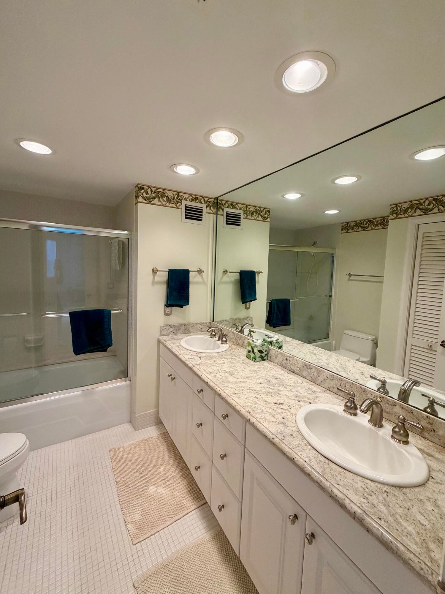 5400 N Ocean Drive 2b, Singer Island, FL 33404 photo 10