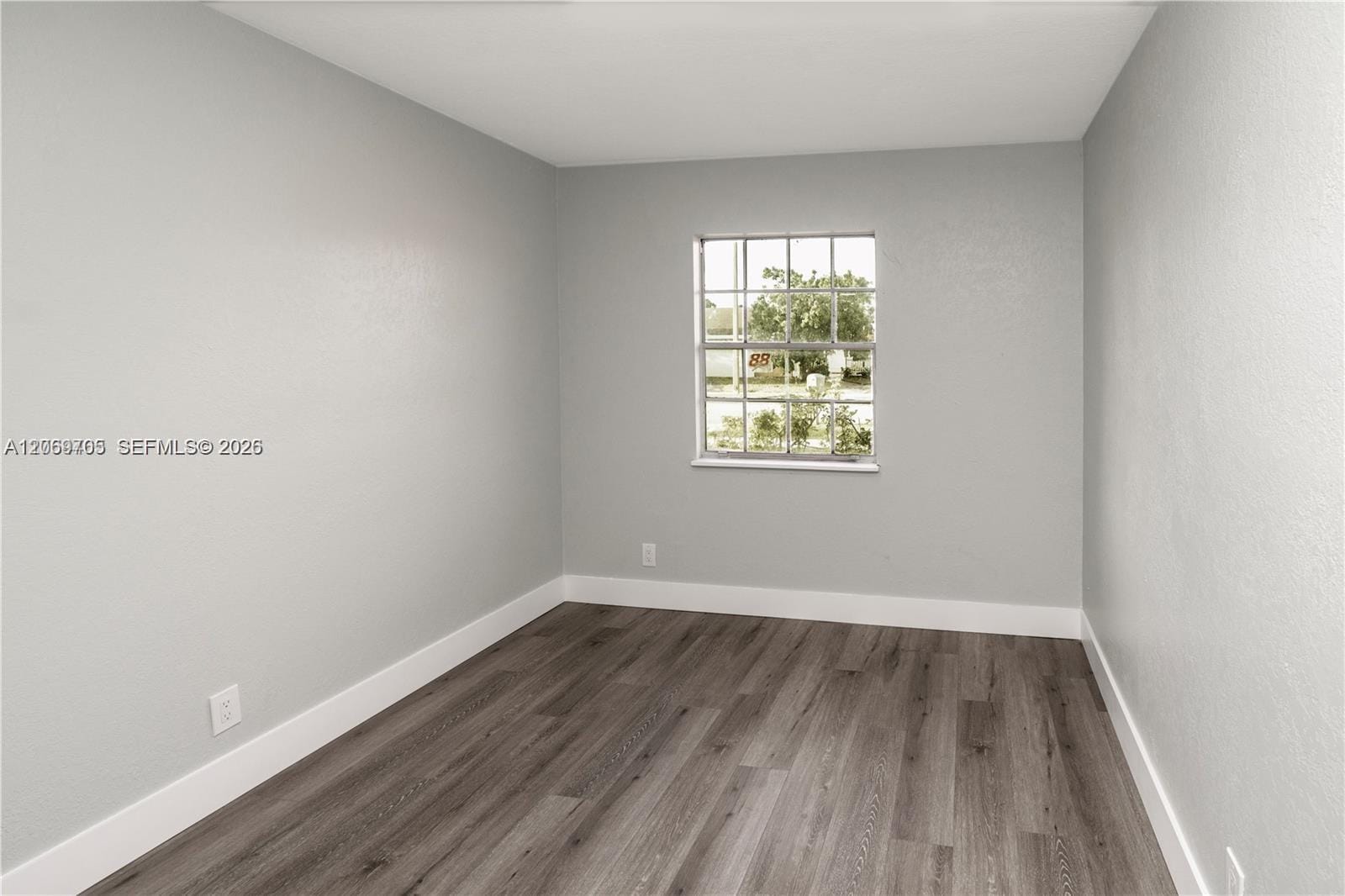 8110 SW 4th Place — photo 11