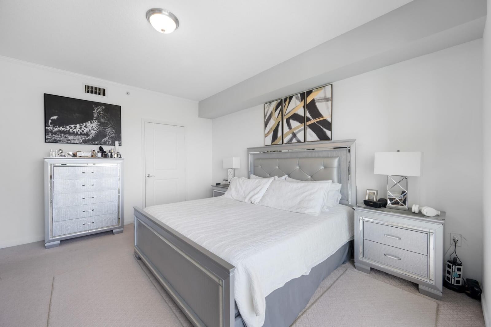 7900 HARBOR ISLAND Drive 1517 — photo 12