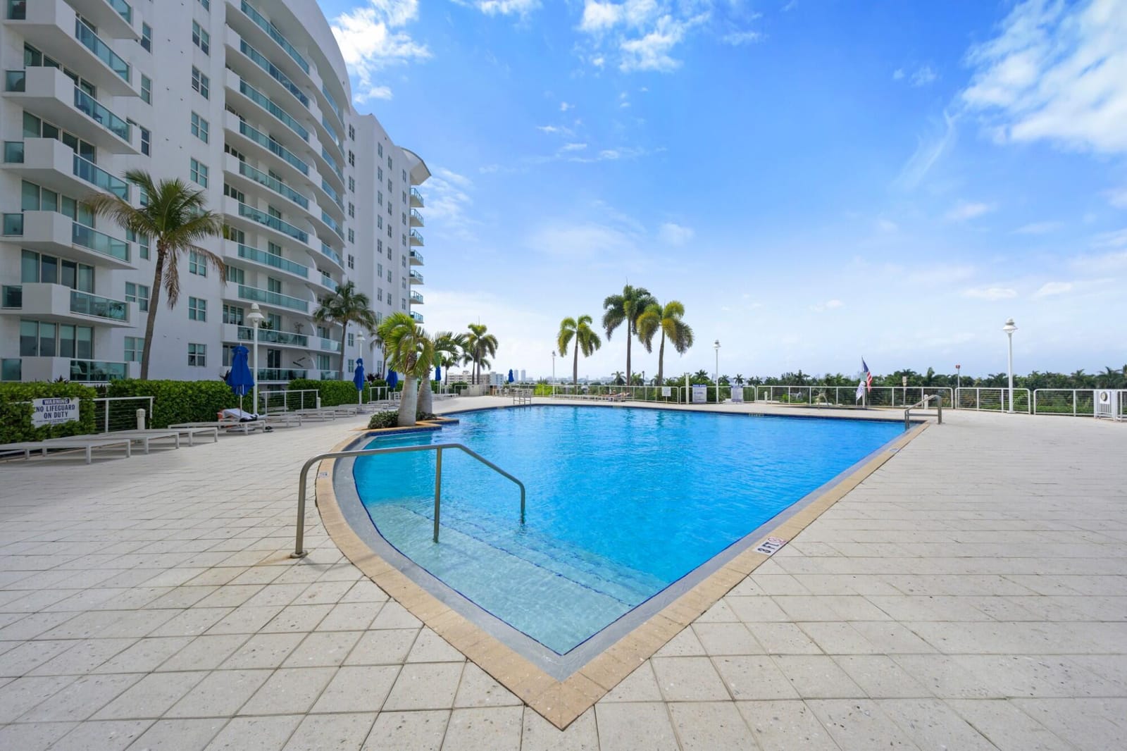 7900 HARBOR ISLAND Drive 1517, North Bay Village, FL 33141 photo 16