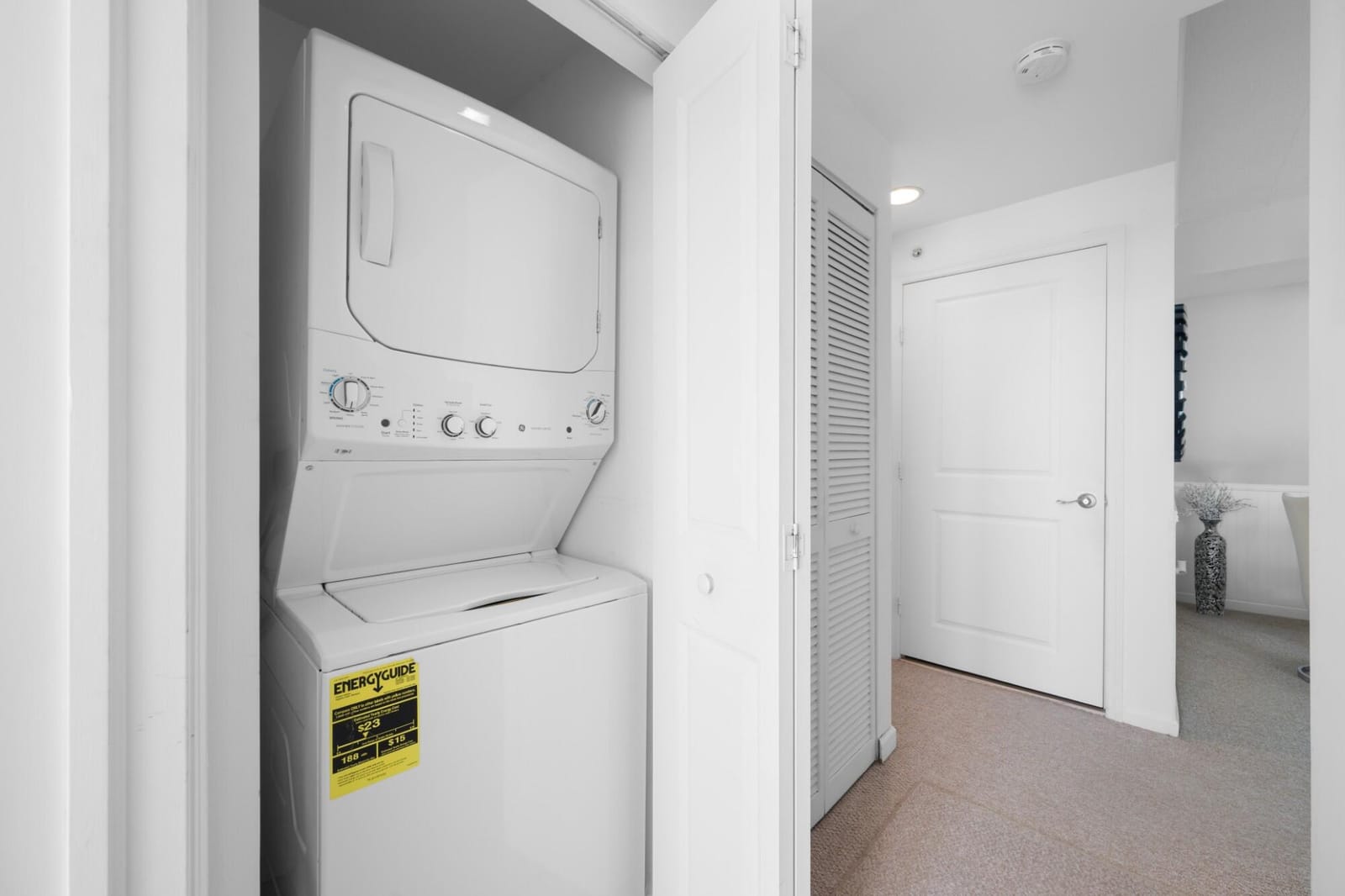 7900 HARBOR ISLAND Drive 1517 — photo 7