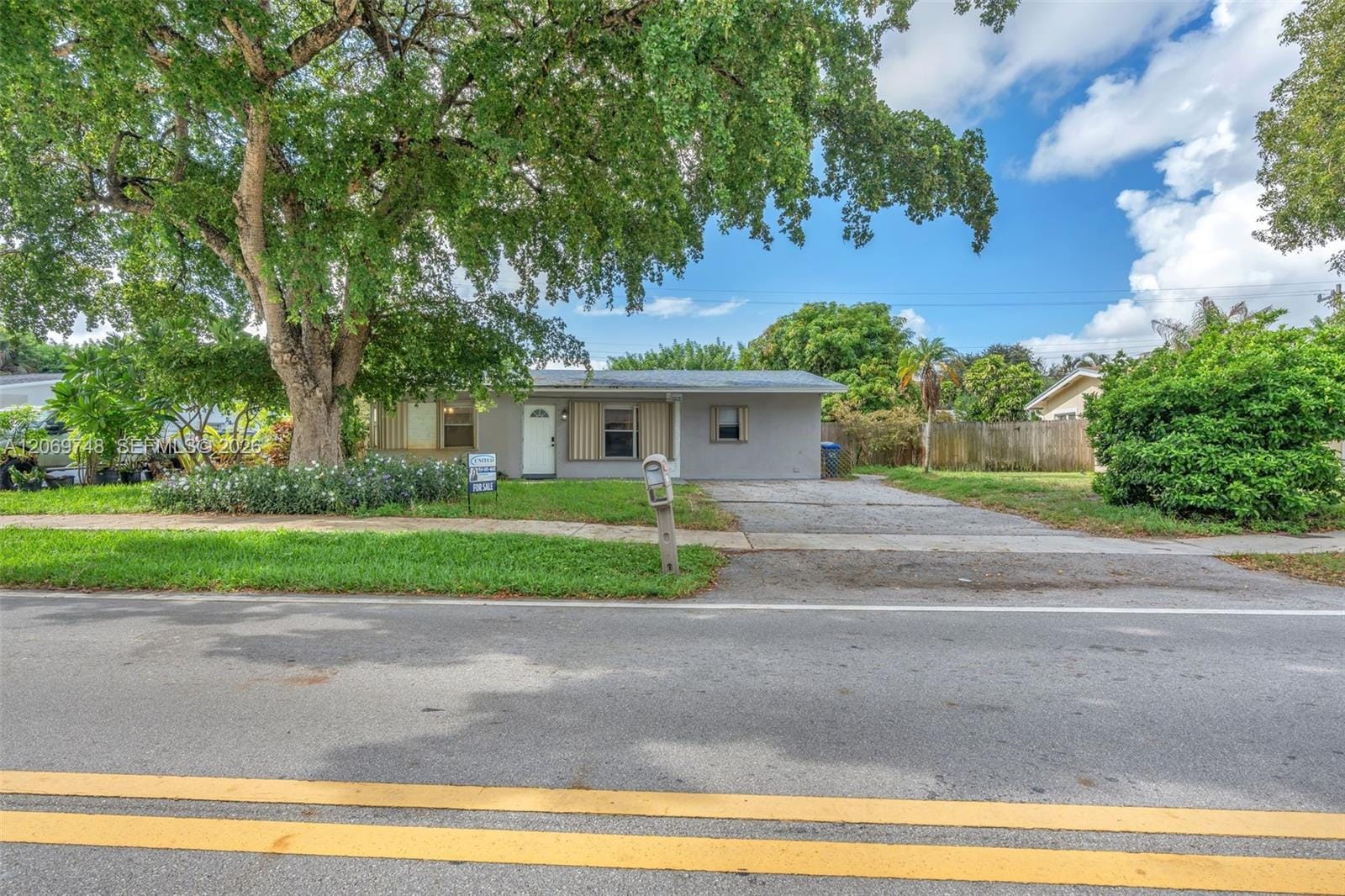 1640 NE 33rd Street — photo 3