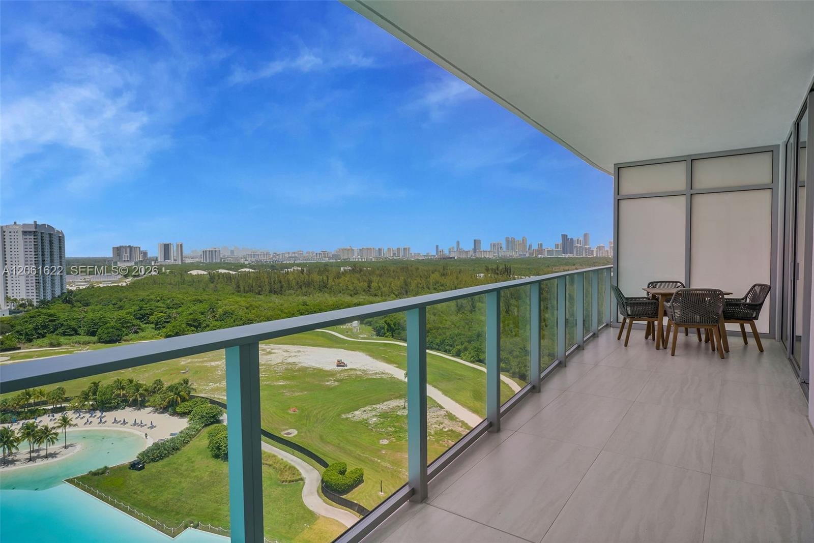 2411 Laguna Circle 1610 — photo 5