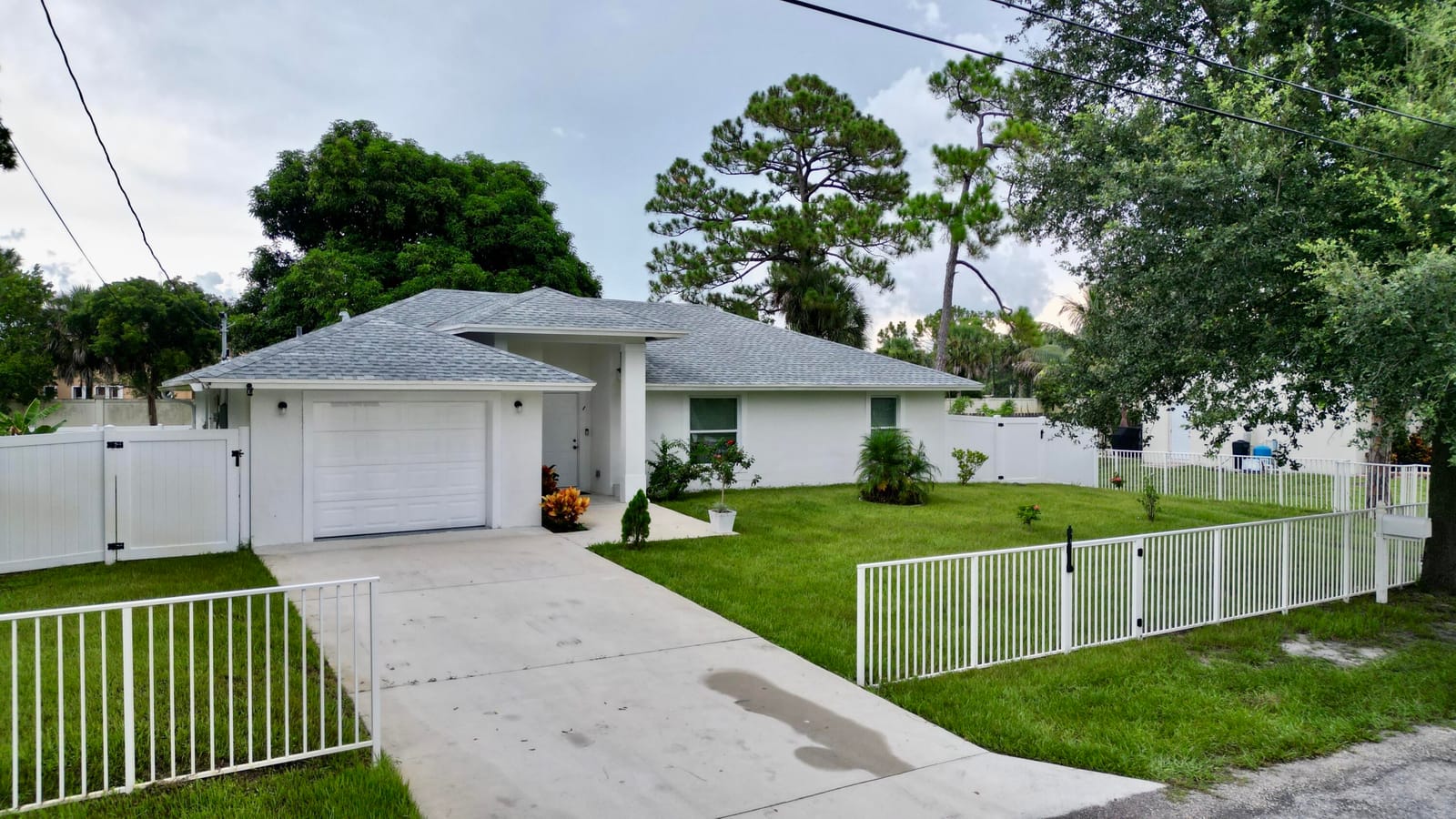 6539 Alexander Road, West Palm Beach, FL 33413 photo 2