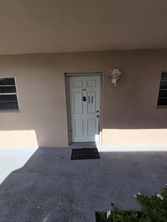 18081 SE COUNTRY CLUB Drive 24-234, sold in The Little Club Condo, Jupiter, FL