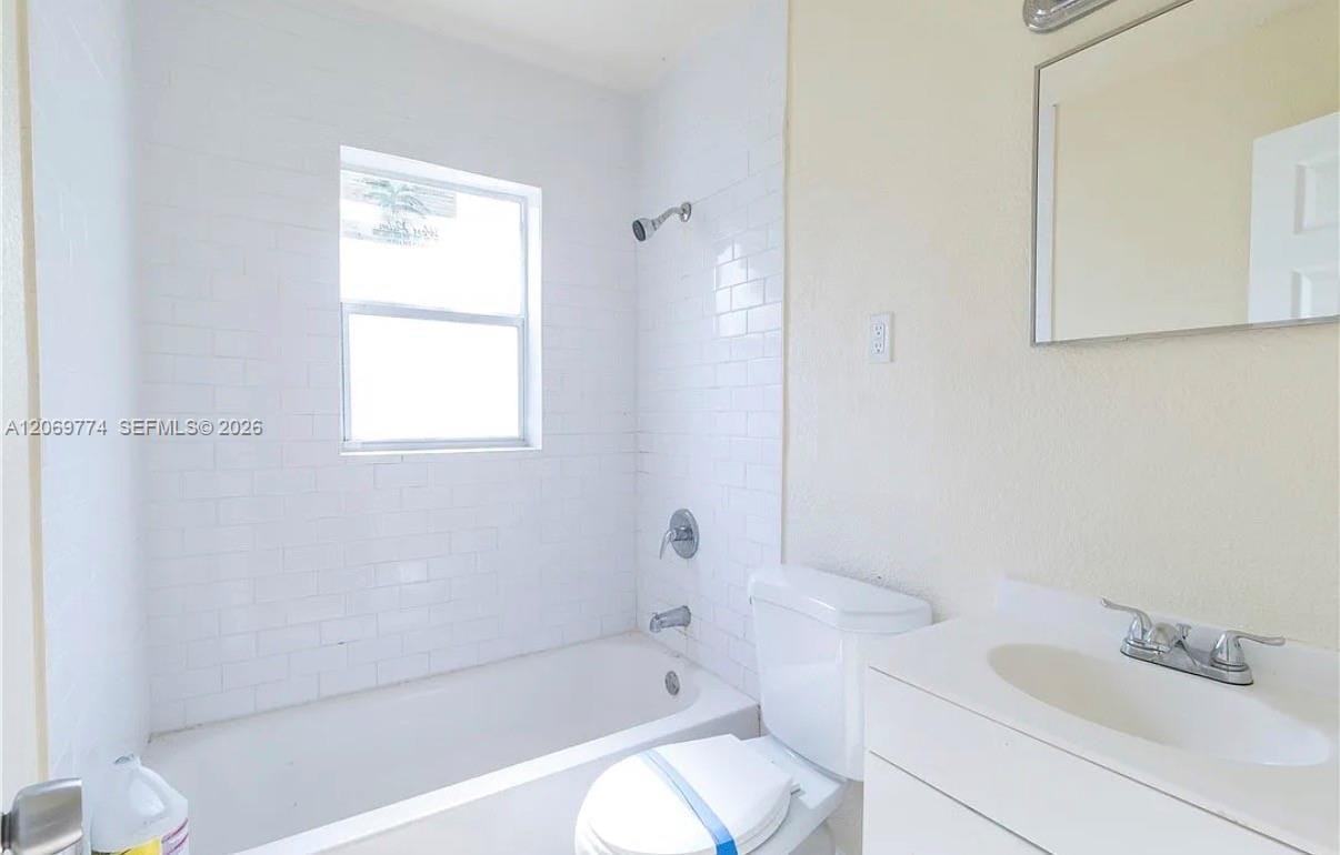 708 N 14th Street B — photo 6