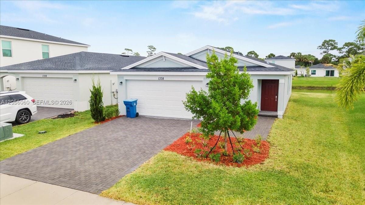 1338 Colebrook Circle S, Palm Bay, FL 32908