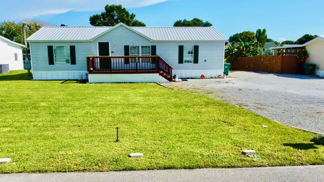 2108 SE 32nd Street, Taylor Creek, Okeechobee, FL