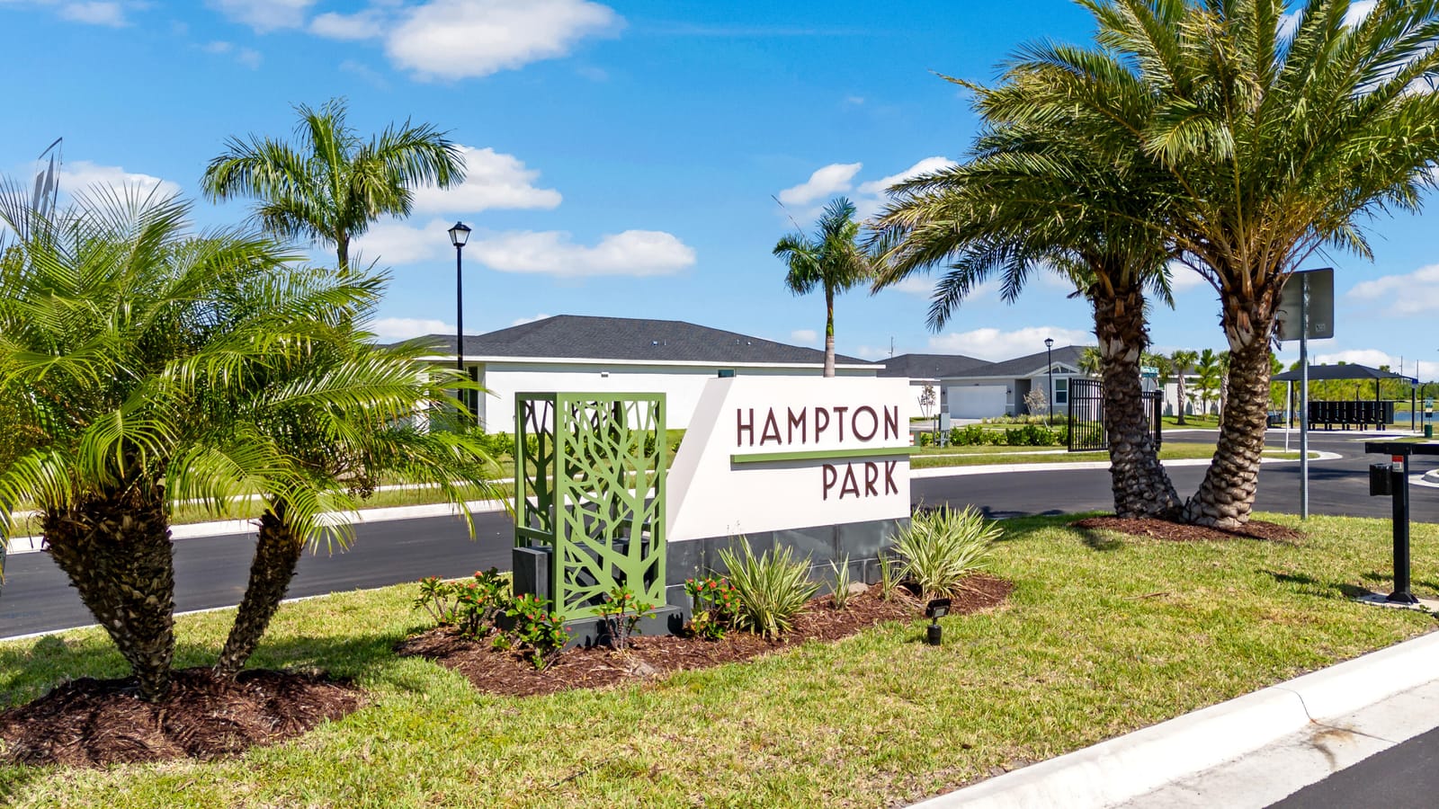 5597 HAMPTON PARK Circle — photo 4
