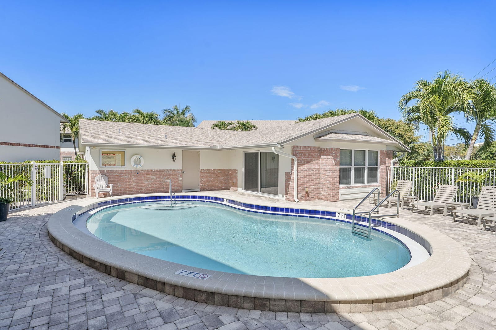 2015 S SEACREST Boulevard C, Boynton Beach, FL 33435 photo 24
