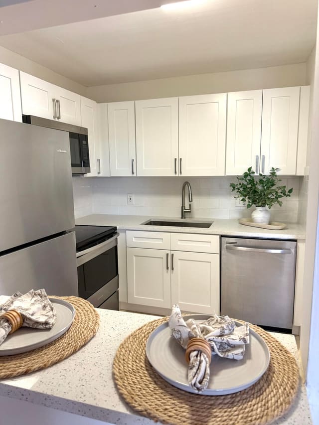 200 Village Green Circle E k 311, Village Green Kensington Cond Decl Filed 10 17, Palm Springs, FL