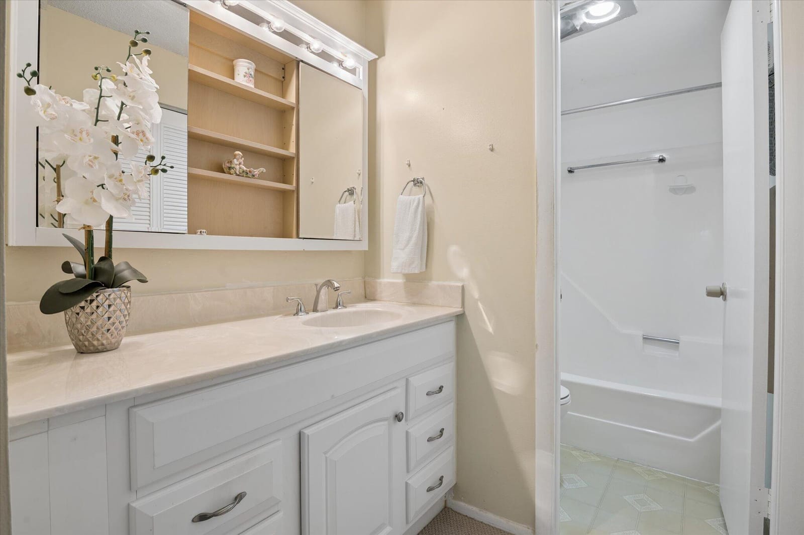 473 Lake Frances Drive, West Palm Beach, FL 33411 photo 10