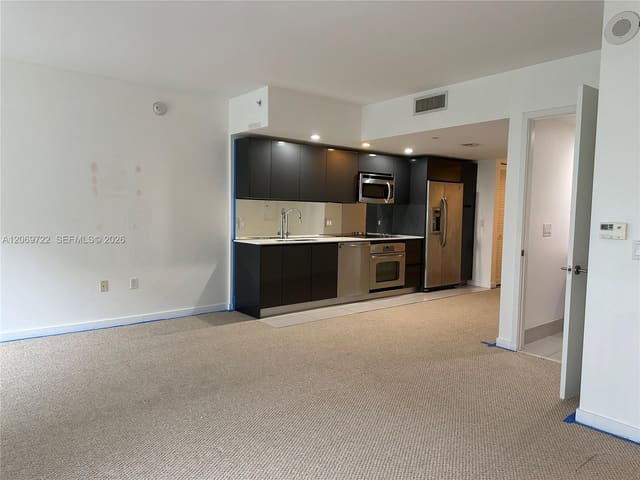 31 SE 6th Street 405, Miami, FL 33131