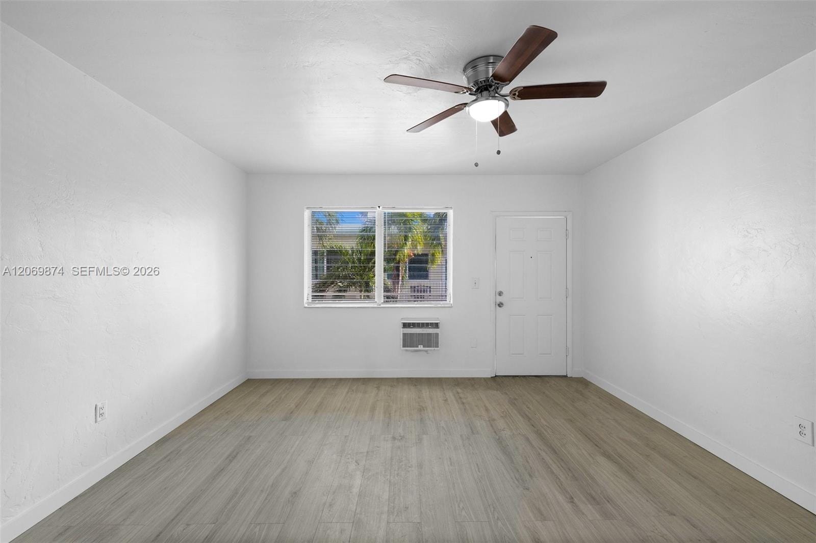 7721 Dickens Avenue 6 — photo 9