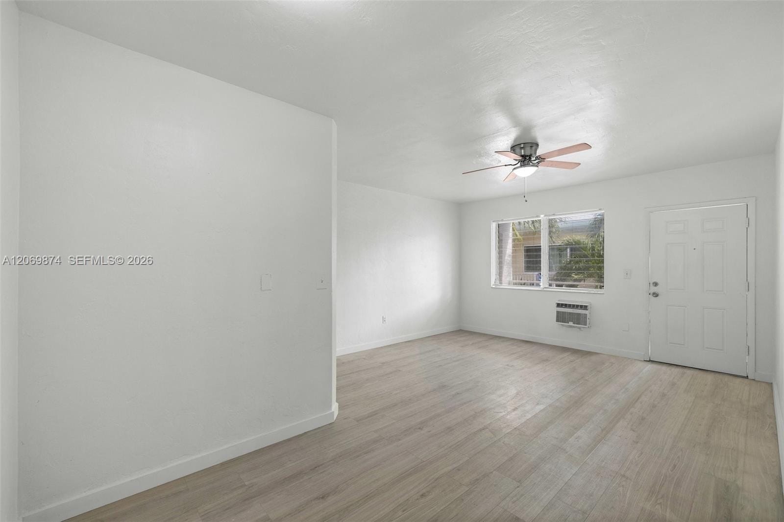 7721 Dickens Avenue 6 — photo 10