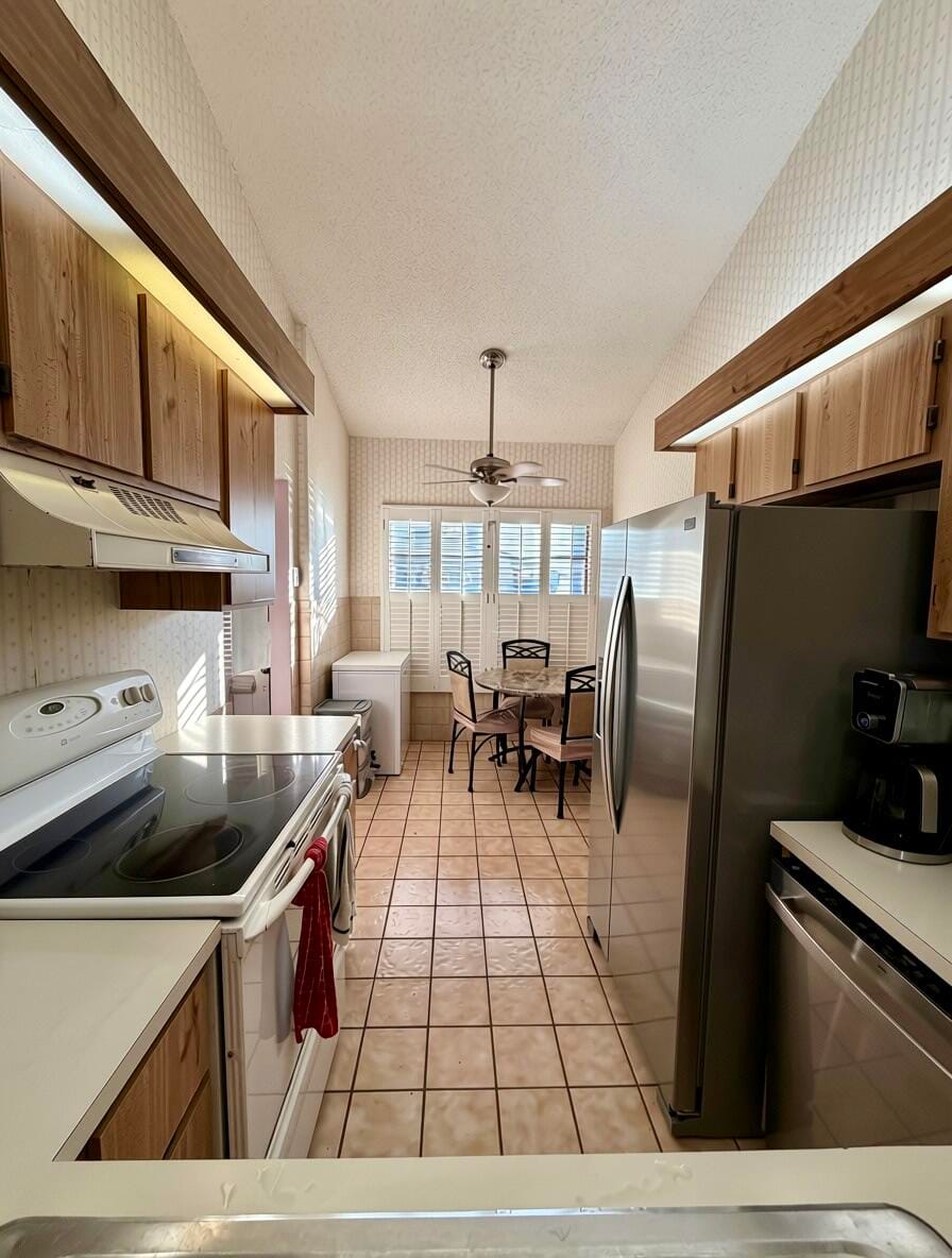 1270 PARKSIDE GREEN Drive D — photo 4