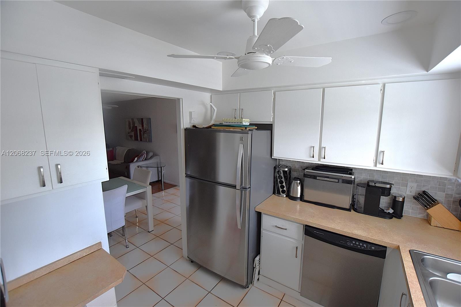 2666 Emory Drive E F — photo 2