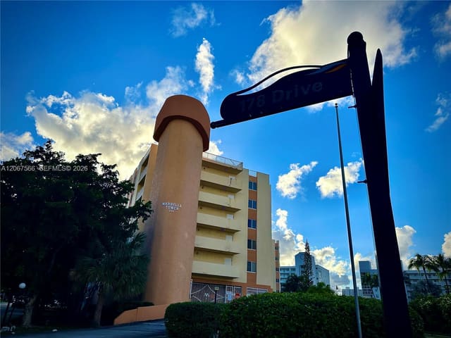 200 178th Drive 312, Sunny Isles Beach, FL 33160
