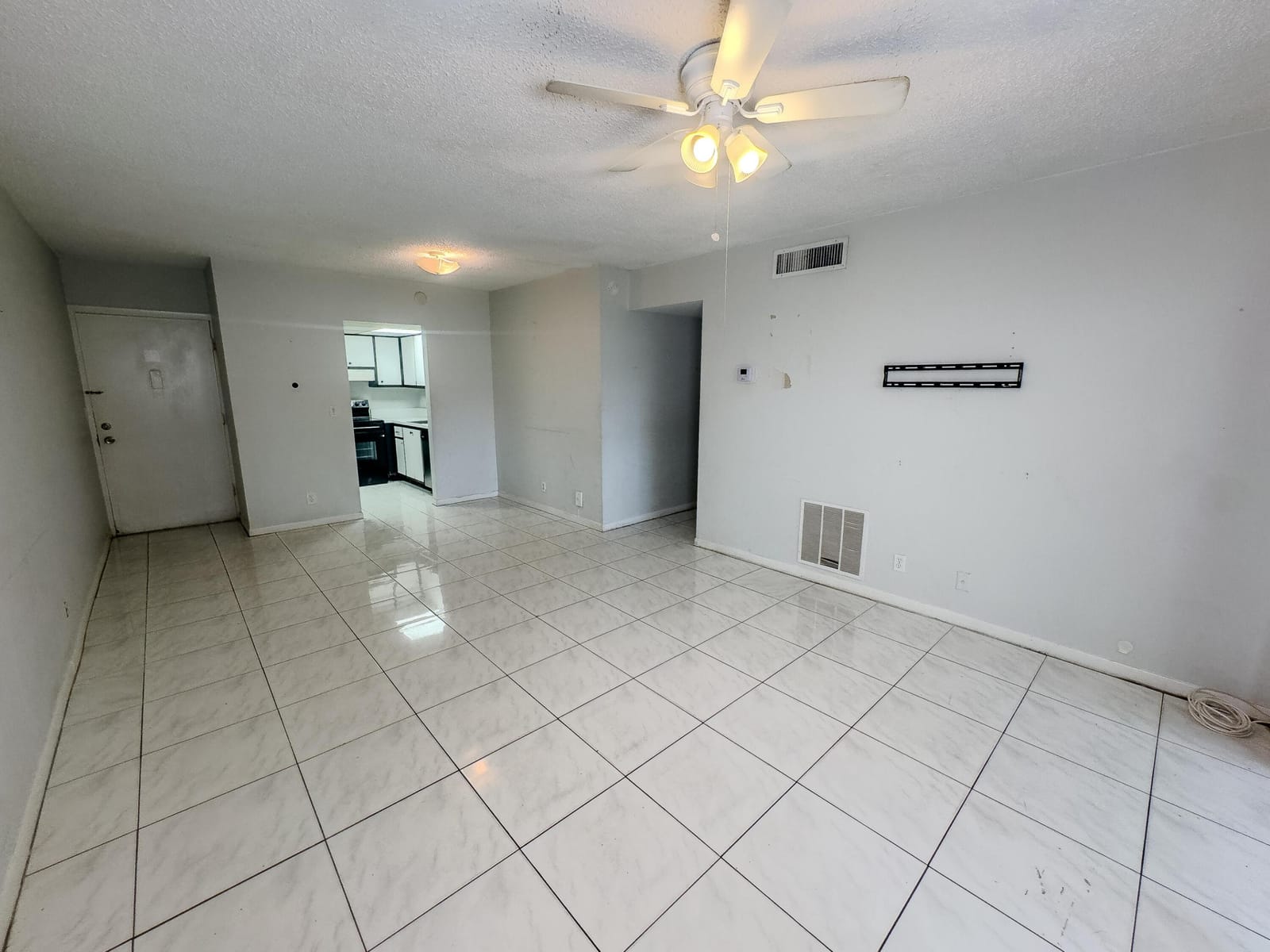 632 NW 13th Street 0180 — photo 4