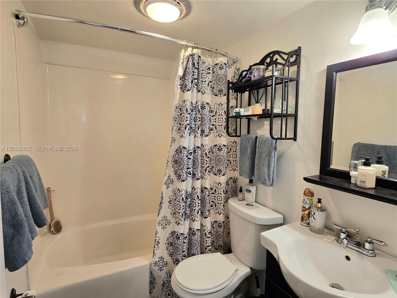 16330 Oak Walk, Miami Lakes, FL 33014 photo 15
