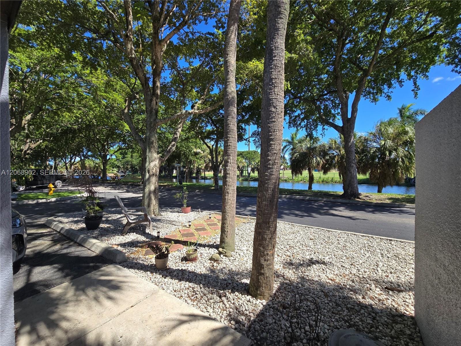16330 Oak Walk — photo 4